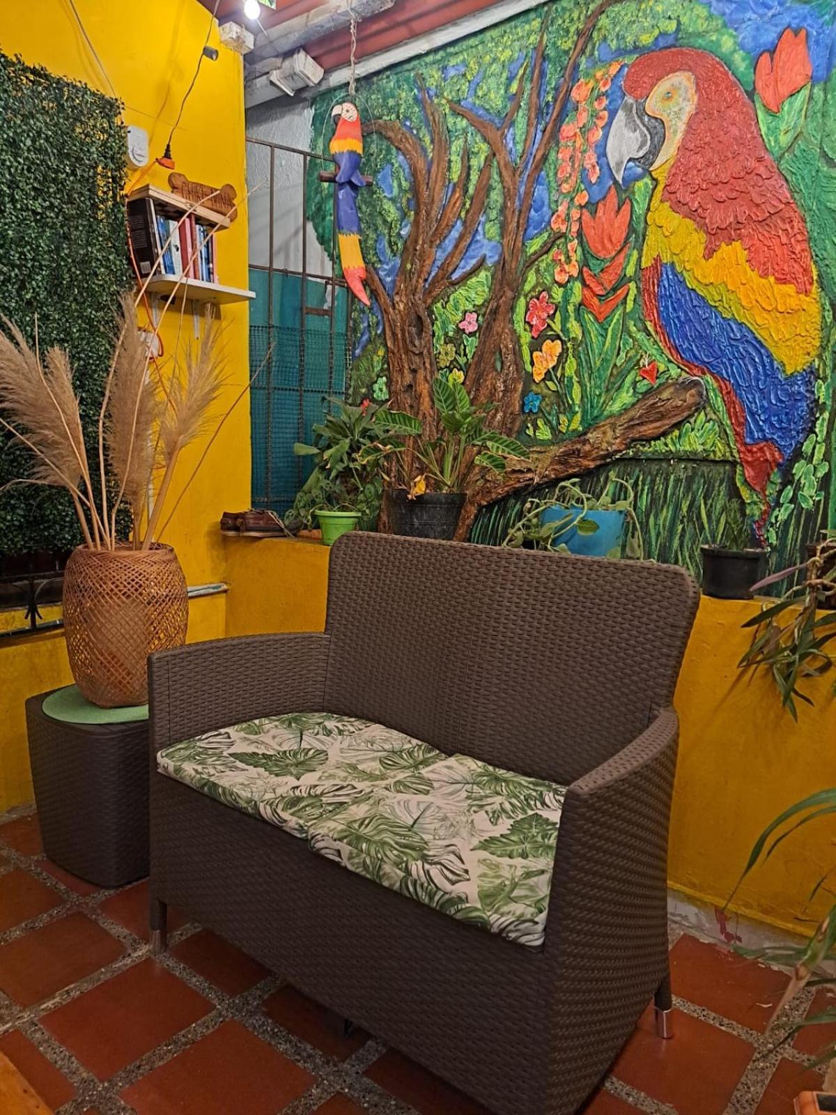 Hostel Shalom Adonai Cartagena Bagian luar foto